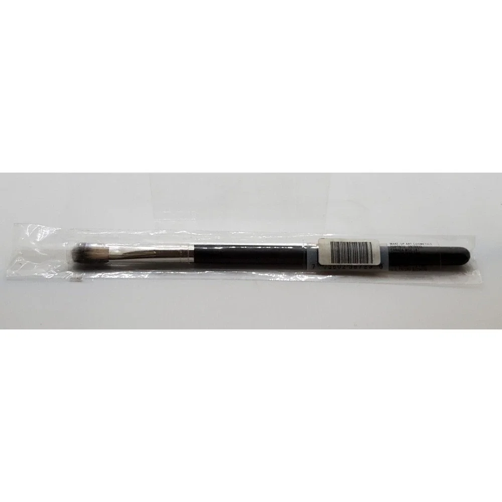 MAC #234 Blending Eye Brush 6.5in ~ Dual Sided Split Fibre ~New & Sealed in Pkg